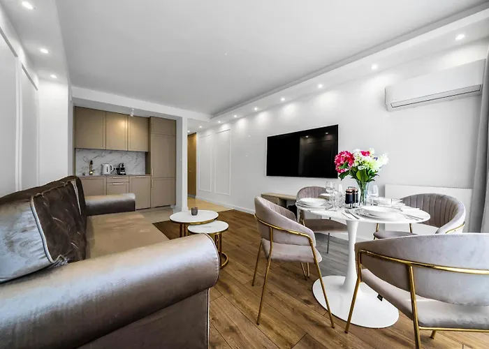 Centrum - Workspace, Balcony - By Rentujemy Apartamento *