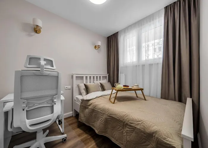 Centrum - Workspace, Balcony - By Rentujemy Apartment Warsaw