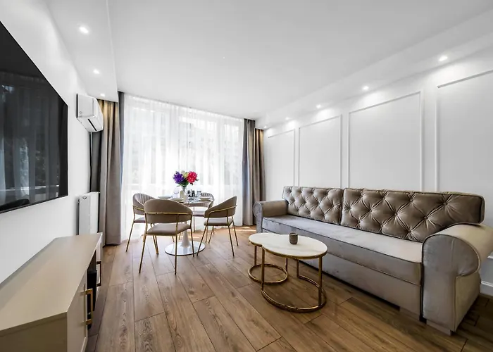 Centrum - Workspace, Balcony - By Rentujemy Apartamento Varsóvia